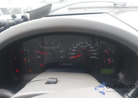 2005 Ford F-150 Stx/Xl/Xlt z USA, uszkodzony, nr VIN 1FTRF12W75NA44617